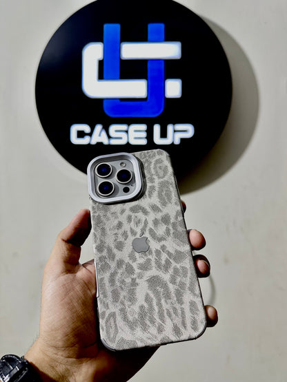 New Leapord Luxe Case With Apple Logo Premium Quality🐆🌸
