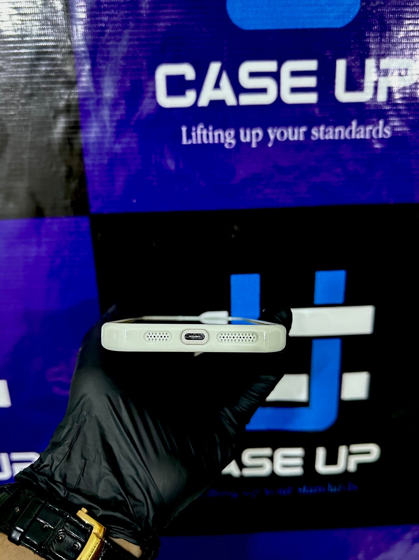 BEATS Premium Magsafe Case