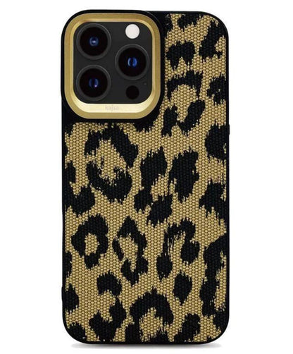 Kajsa Premium Wild Back Case  (iPhone 15 series)