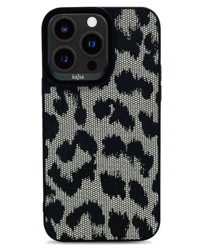 Kajsa Premium Wild Back Case  (iPhone 15 series)
